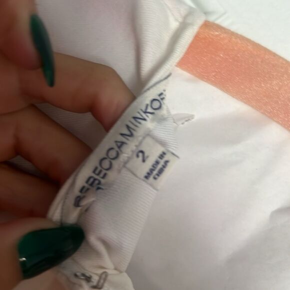 Rebecca Minkoff - Size 2 - White Romper - Excellent Conditon - Picture 4 of 4